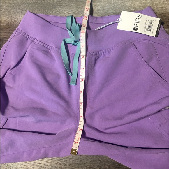 NWT FIGS Yola Skinny Scrub Pants XS Lilac Dawn - Picture 10 of 10
